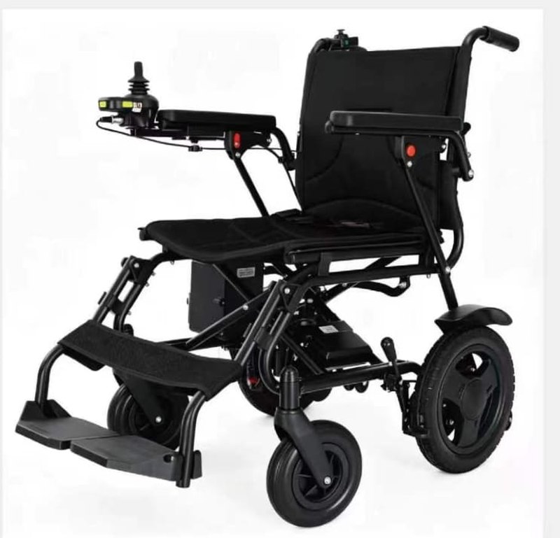 QDWP-B02W electric wheelchair, black frame
